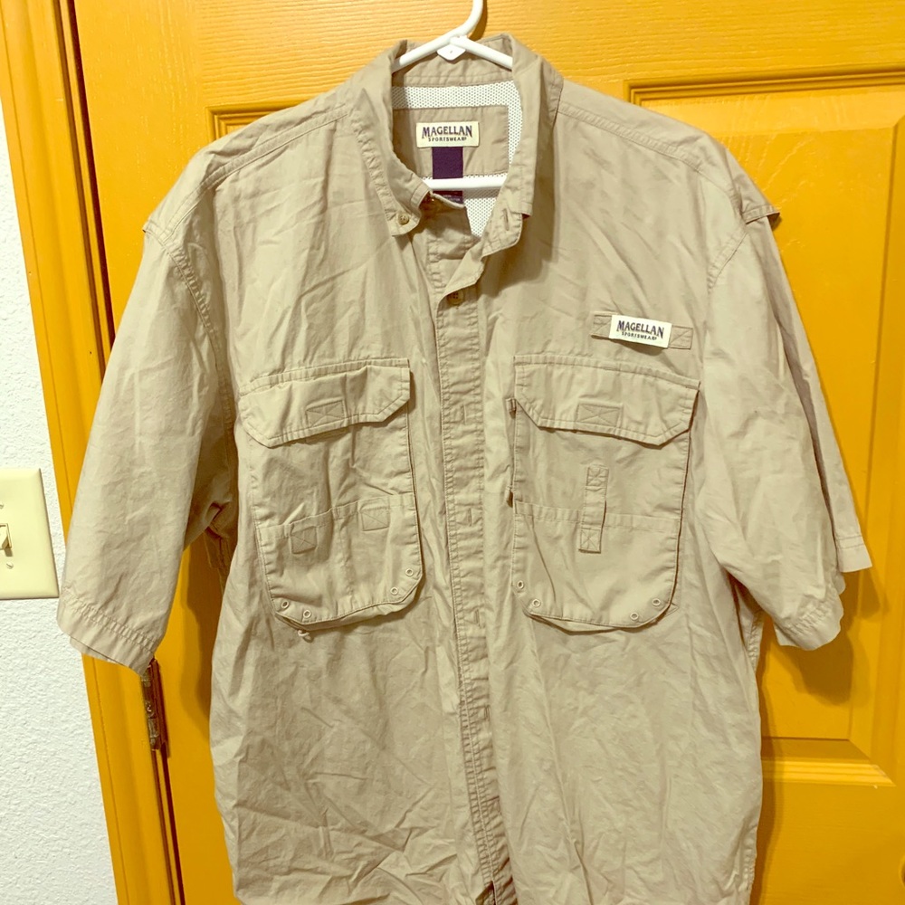 Men’s Magellan fishing shirt- Large